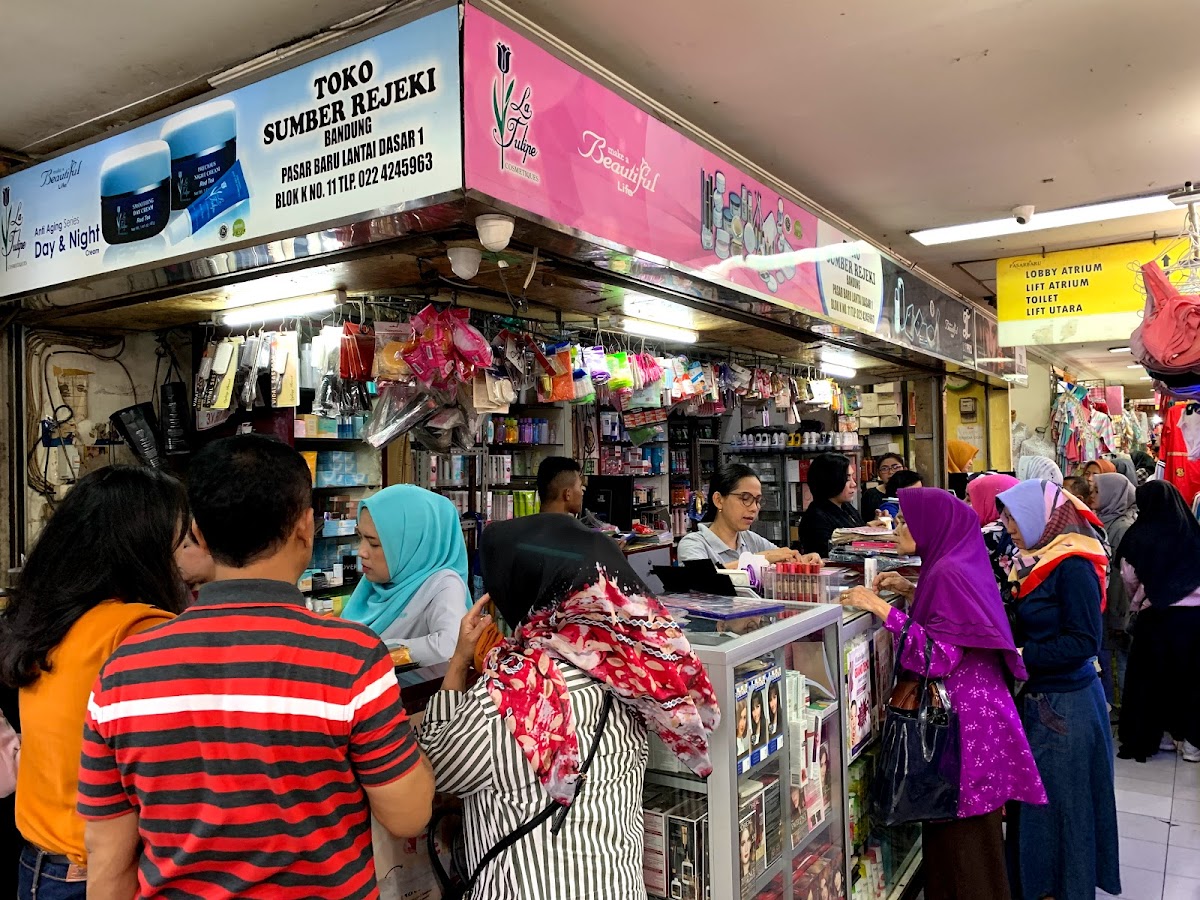 Toko Kosmetik Sumber Rejeki