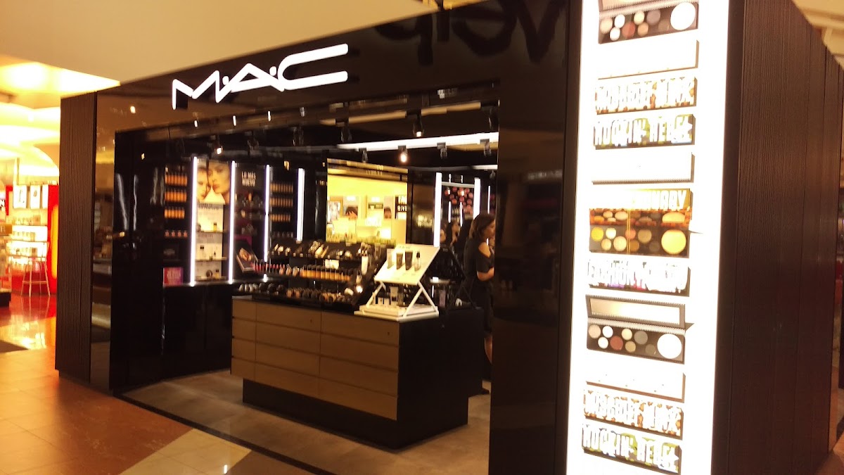 MAC Cosmetics
