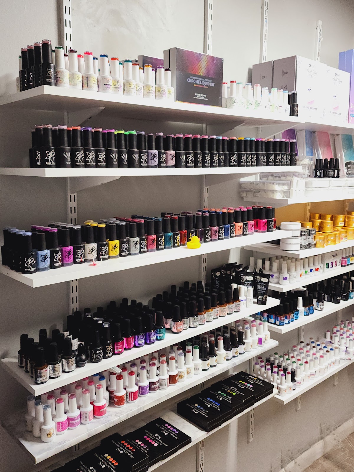 New Look Nail Supply