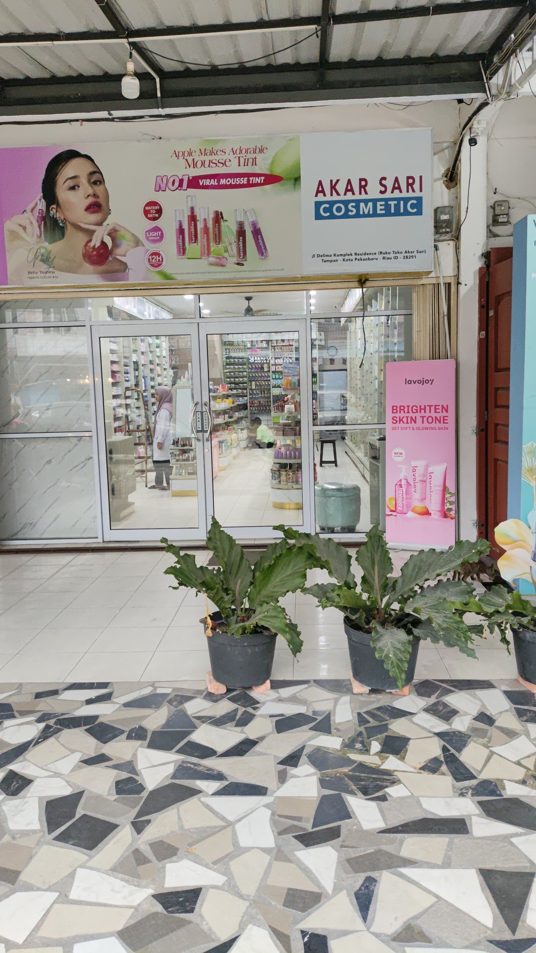 Akar Sari cosmetics