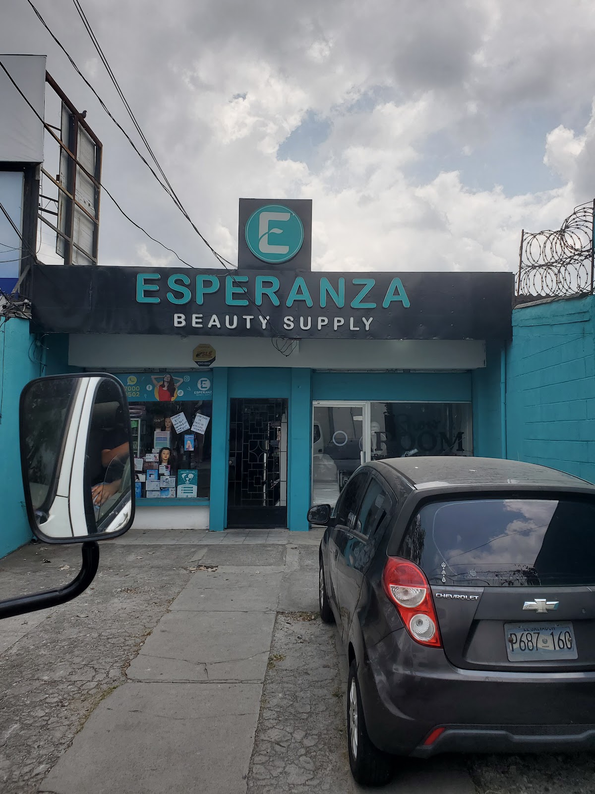 Nueva Esperanza Beauty Supply