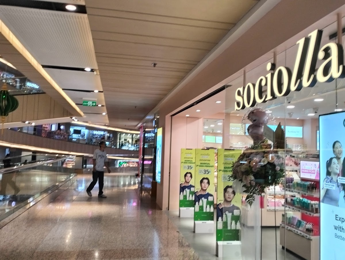 Sociolla Blok M Plaza