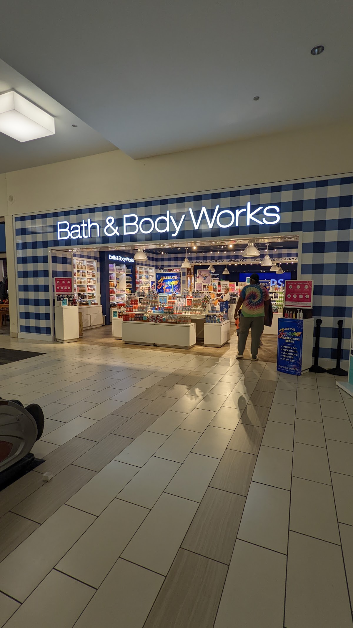 Bath & Body Works