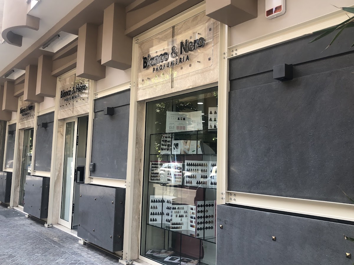 Bianco E Nero Sas