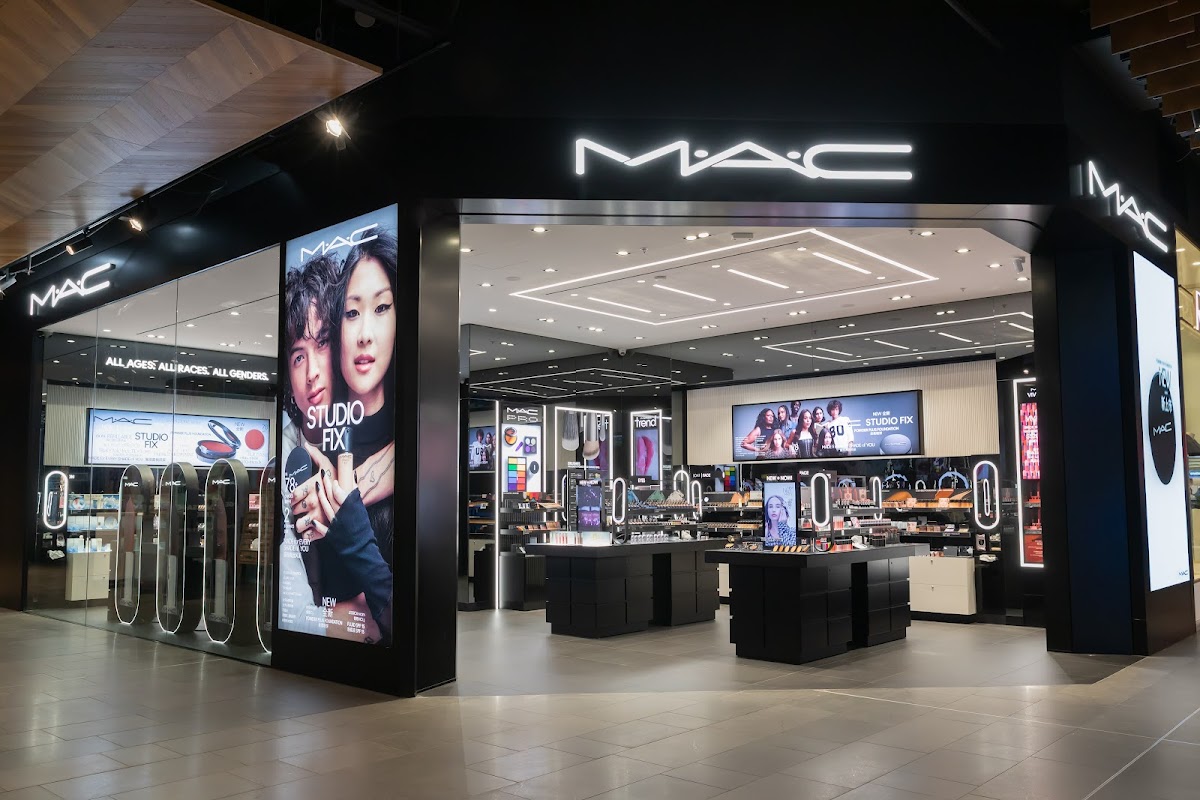 M·A·C Cosmetics