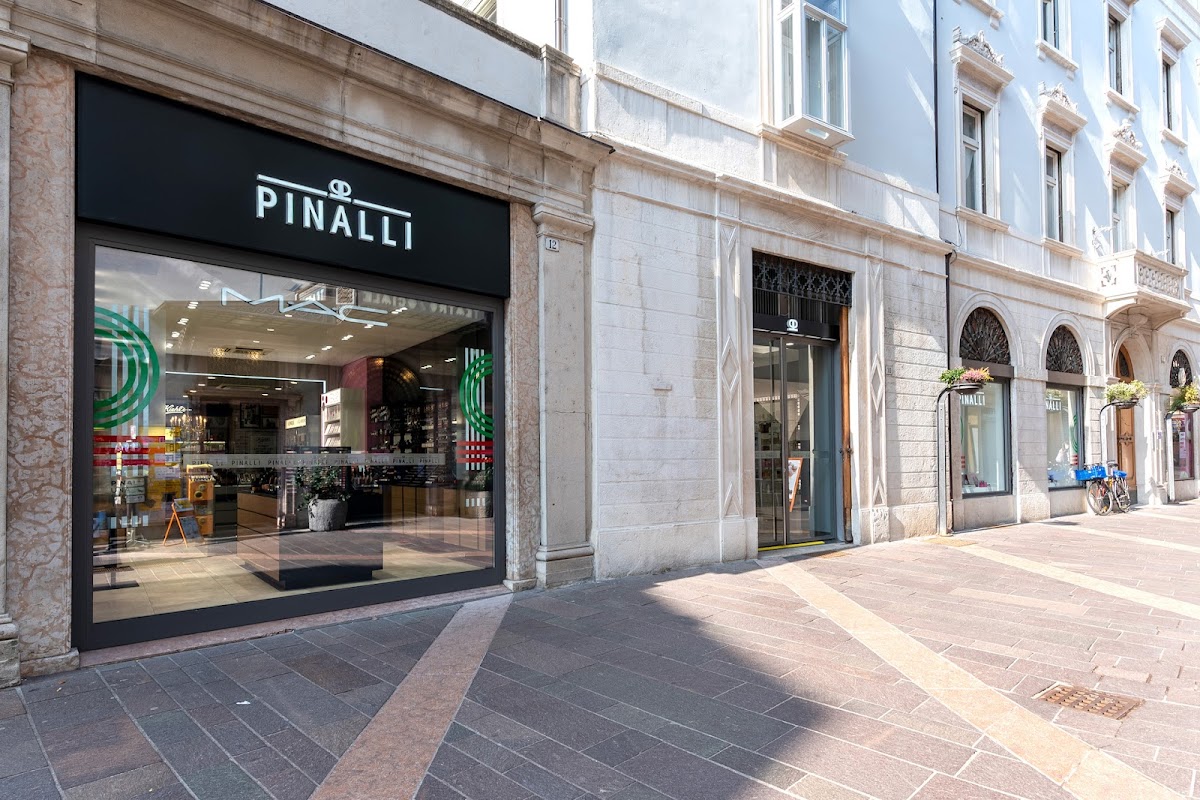 Profumeria Pinalli Beauty Store