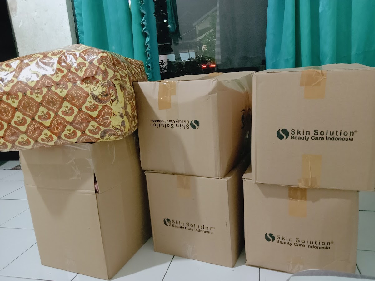 RN STORE kosmetik Bondowoso