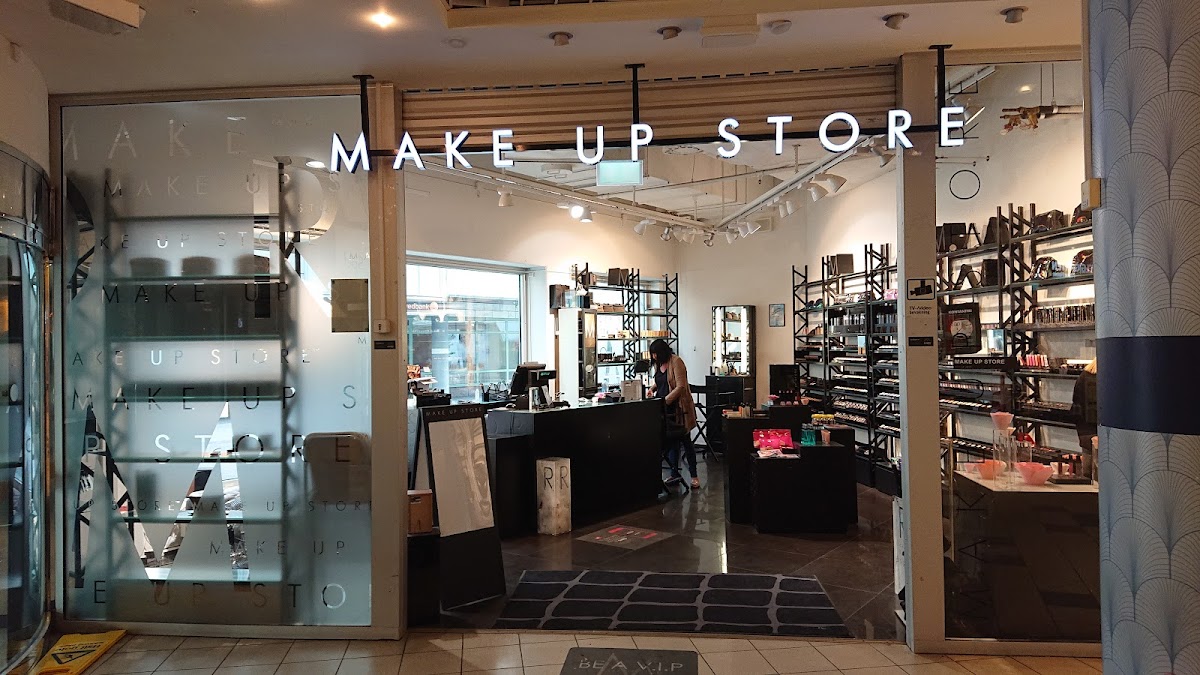 Make Up Store