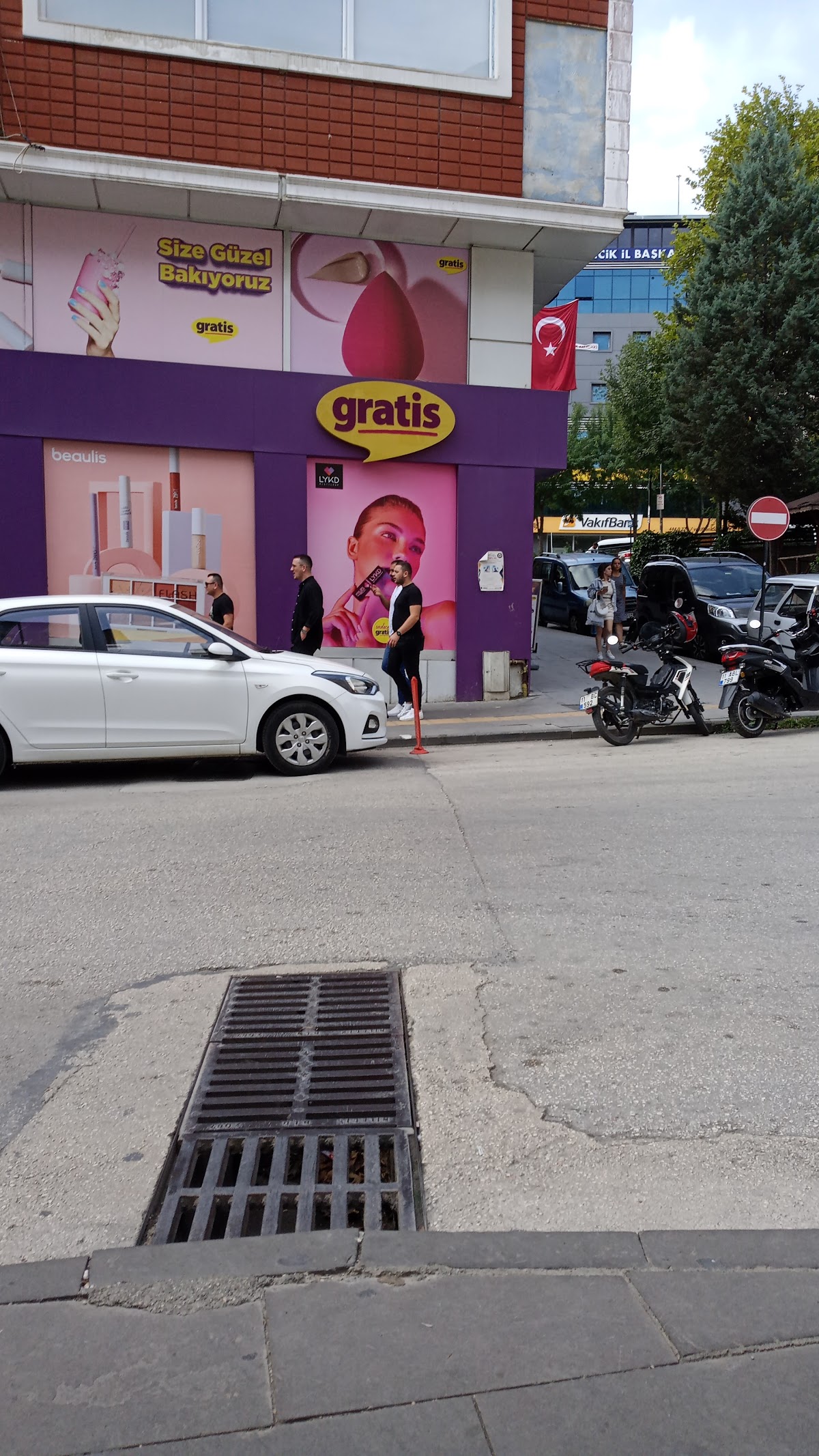 Gratis