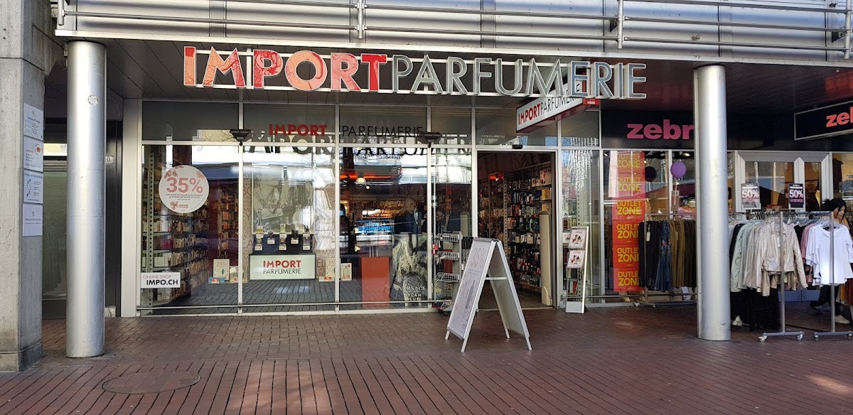 Import Parfumerie Brugg Neumarktplatz