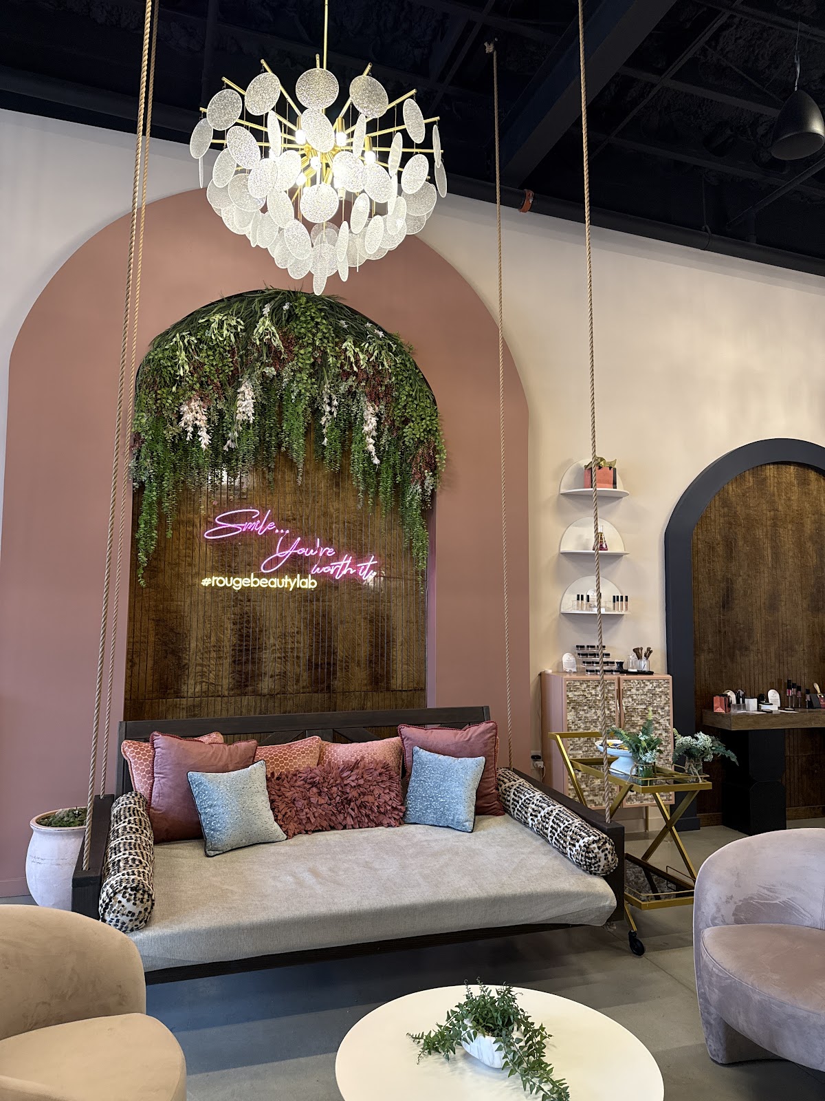 Rouge Beauty Lab