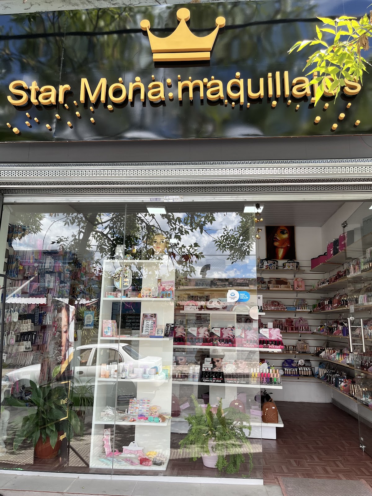 Star Mona Maquillajes