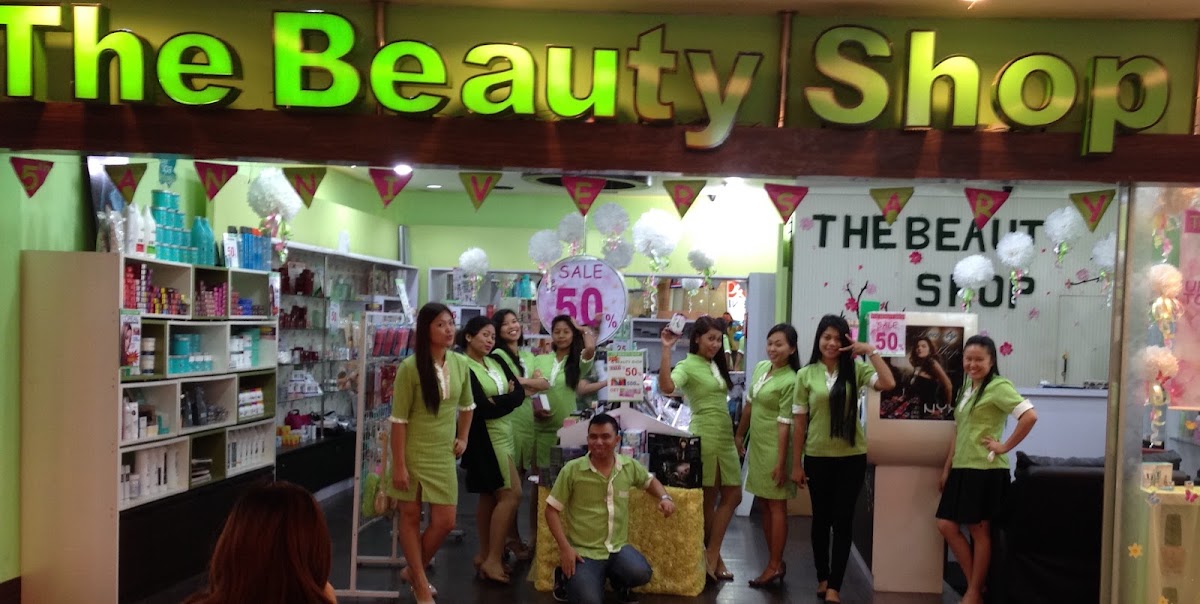 The Beauty Shop Mantos