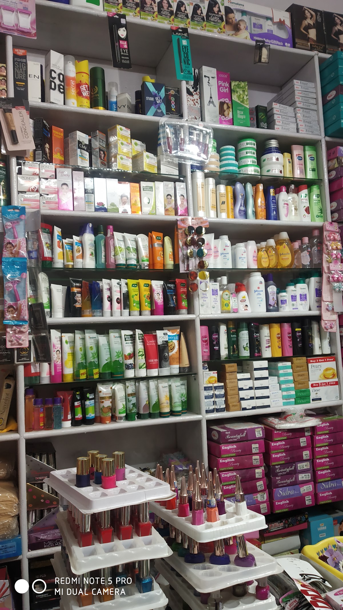 Priya Cosmetic Shop