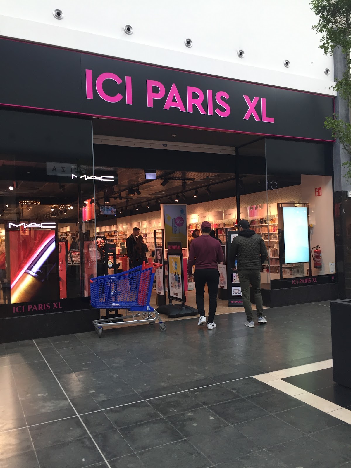 ICI Paris XL