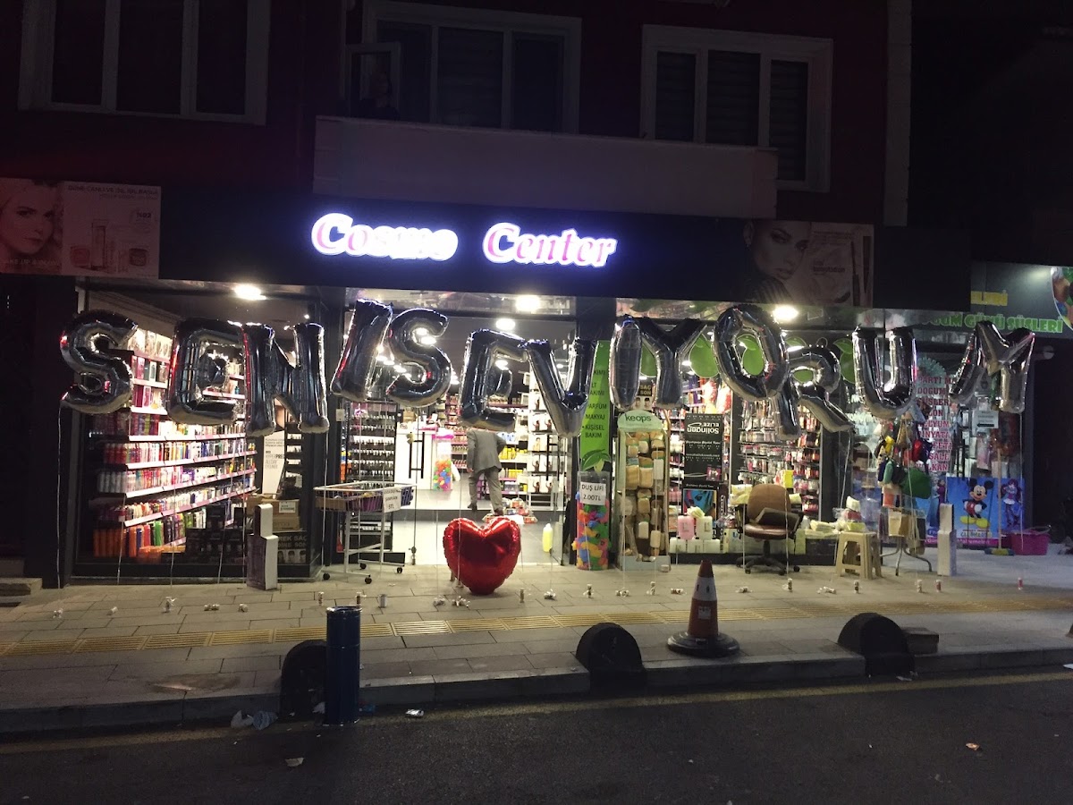 Cosmo Center - Kozmetik, Kisisel Bakim ve Kuafor Malzemeleri