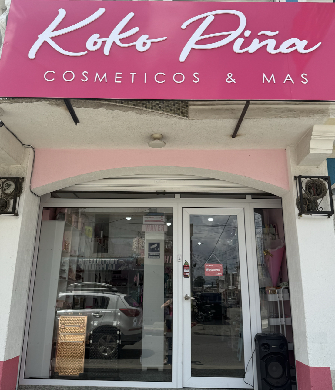 KokoPina cosmeticos y mas zona 8