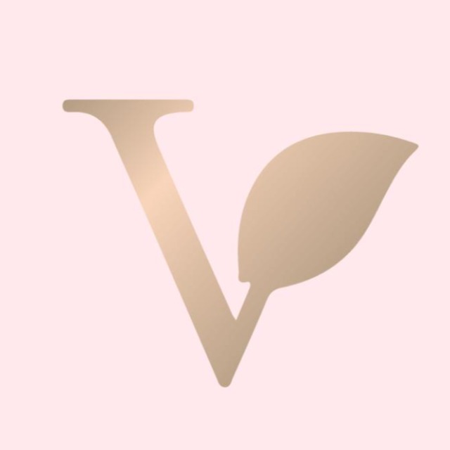 VALERIA TIENDA DE BELLEZA Y VARIEDAD