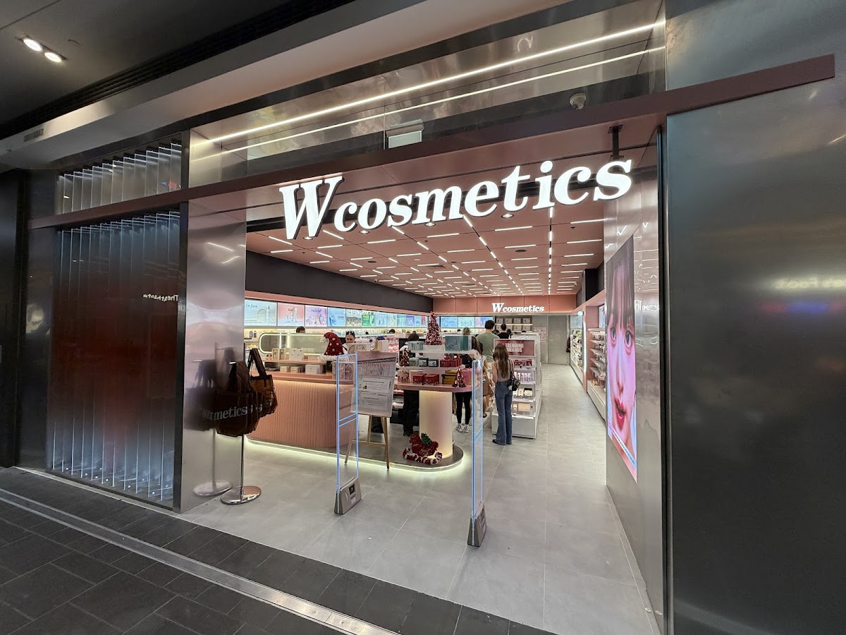 W Cosmetics Charlestown