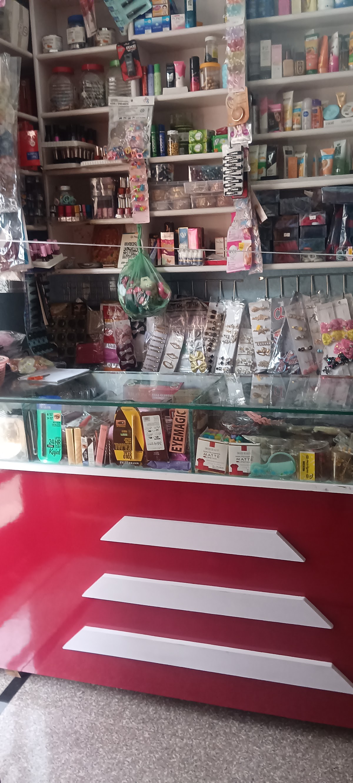 Pooja cosmetic store