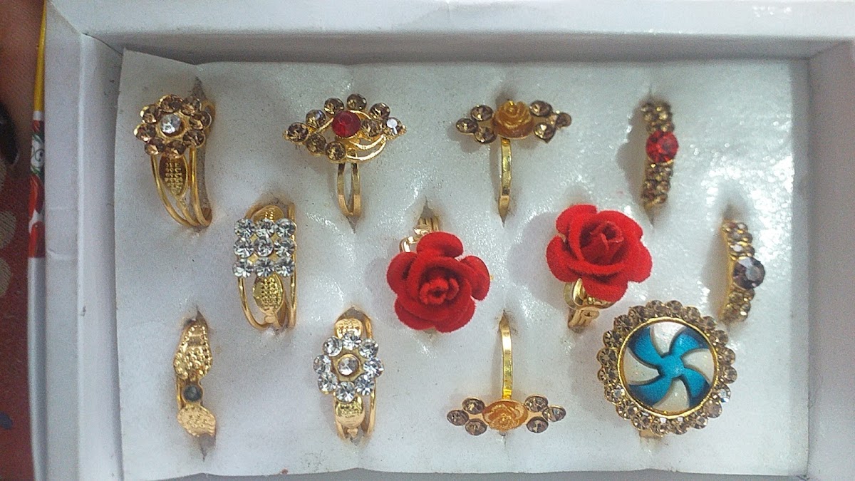 Man Vaishno Devi Cosmetic Shop