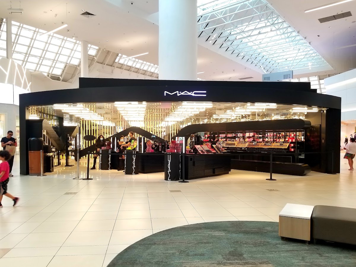 MAC Cosmetics