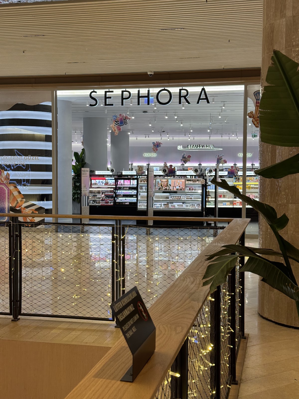 SEPHORA TERSANE ISTANBUL