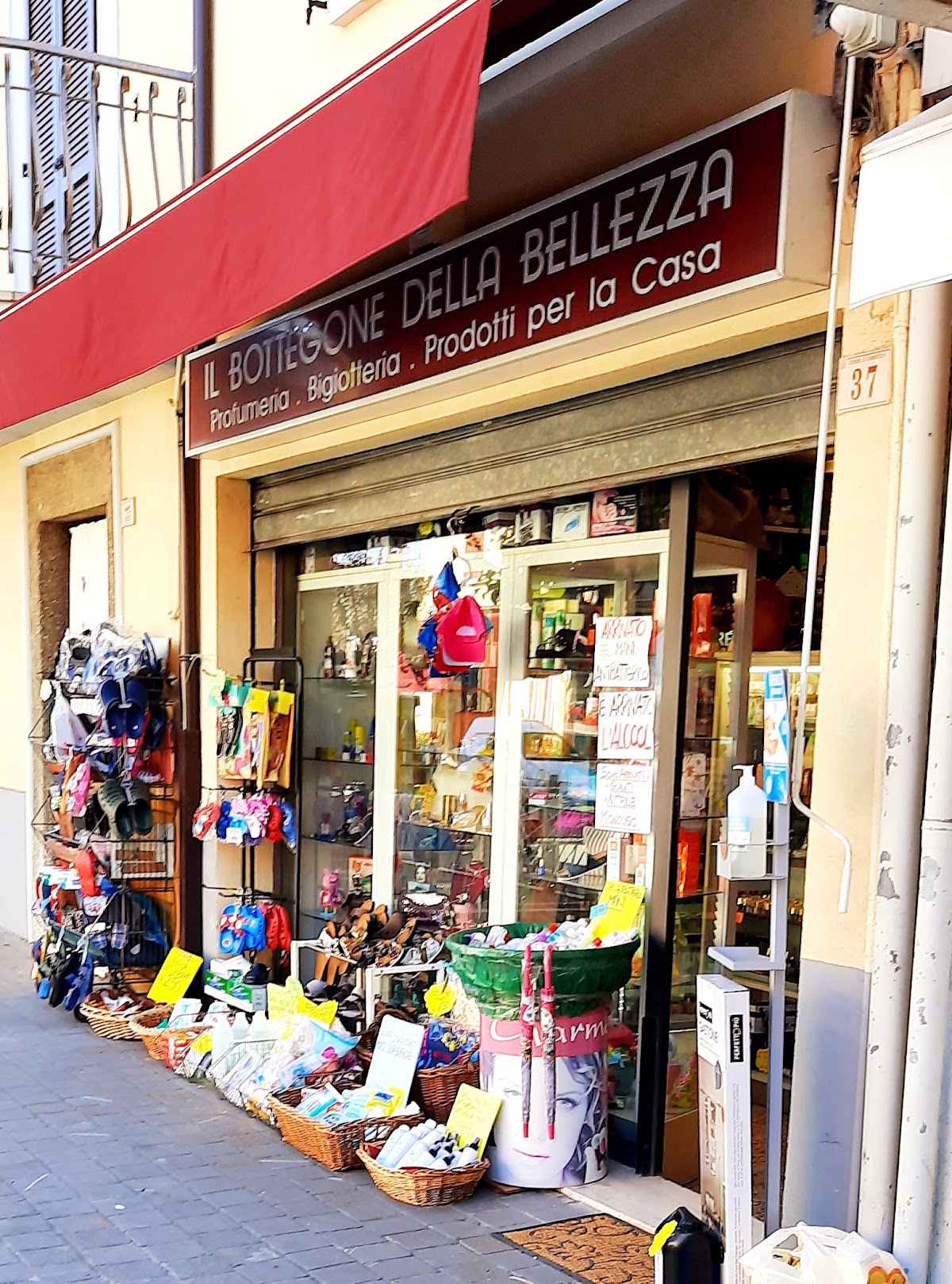 Profumeria Il Bottegone Della Bellezza Di Billi Maicol