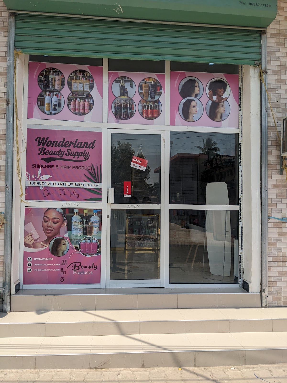 Wonderland beauty supply