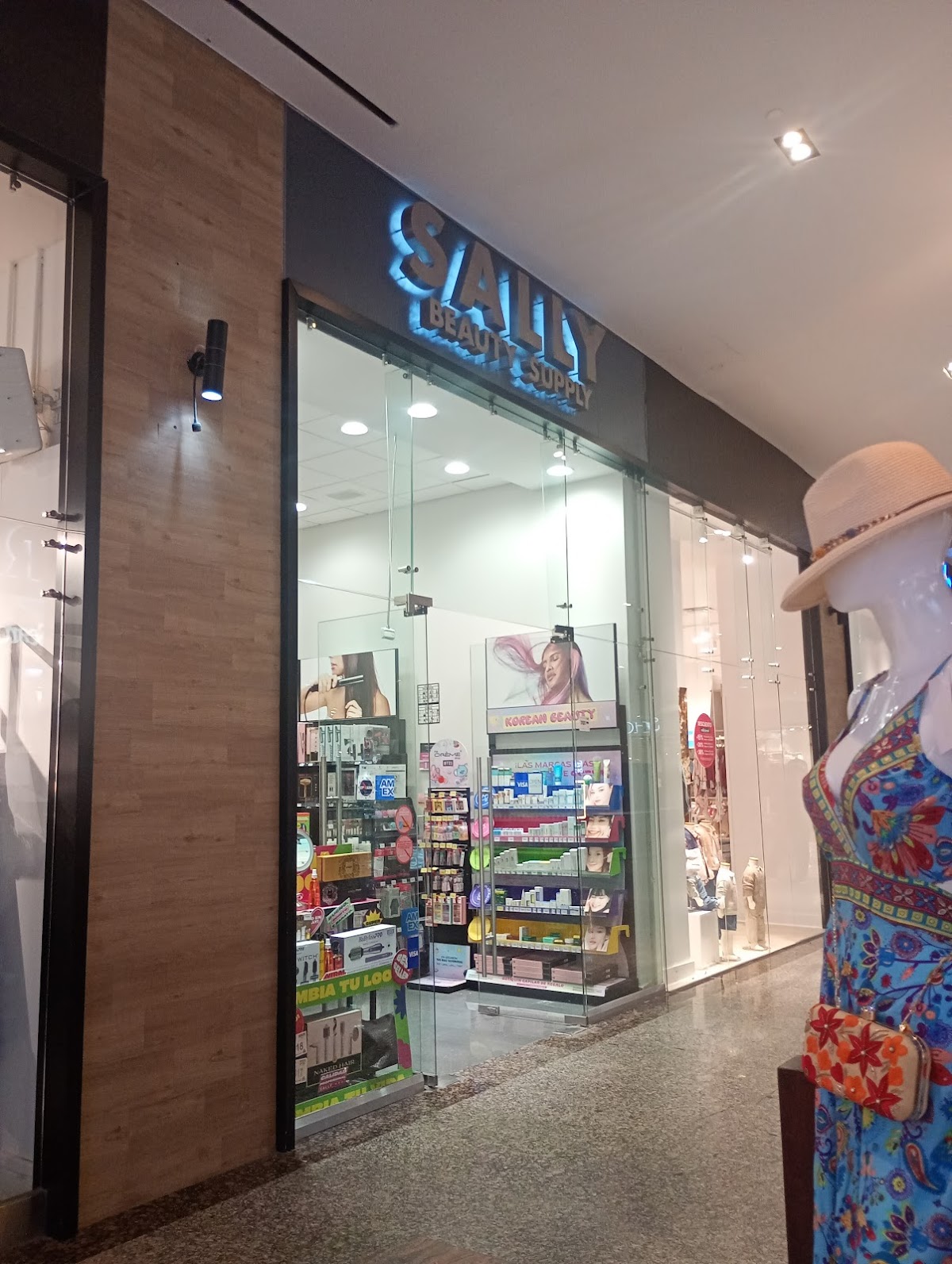 Sally Beauty Supply Puerto Paraíso