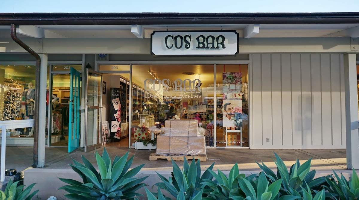 Cos Bar Montecito