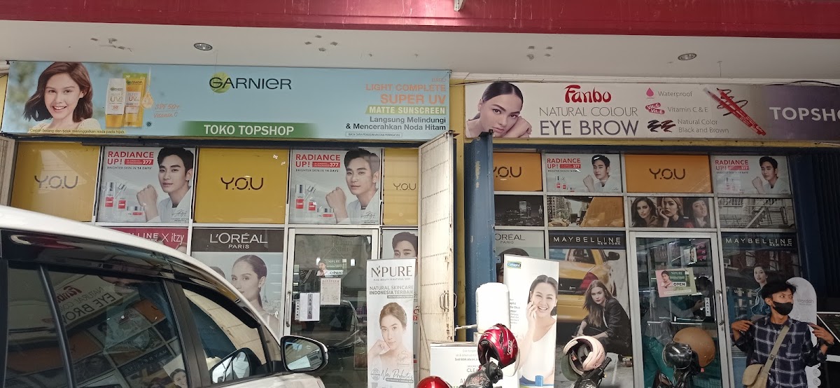 Topshop Kosmetik Pasar Tugu