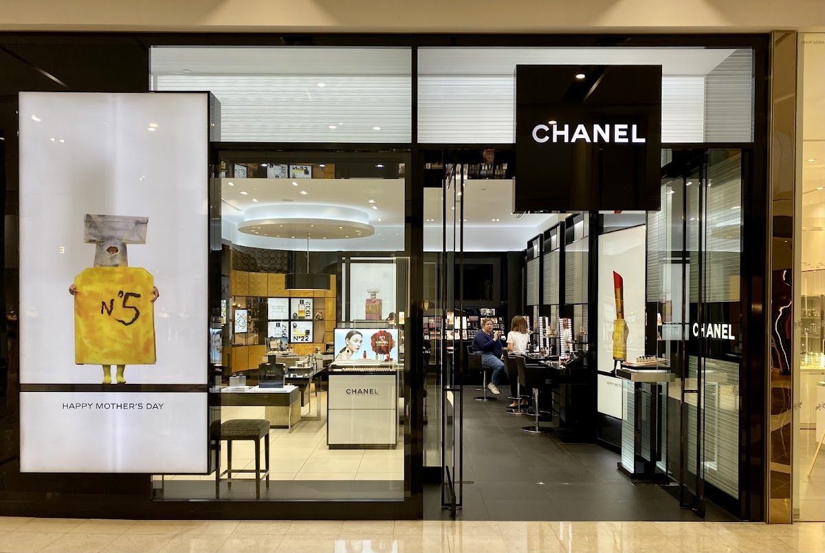 CHANEL FRAGRANCE AND BEAUTY