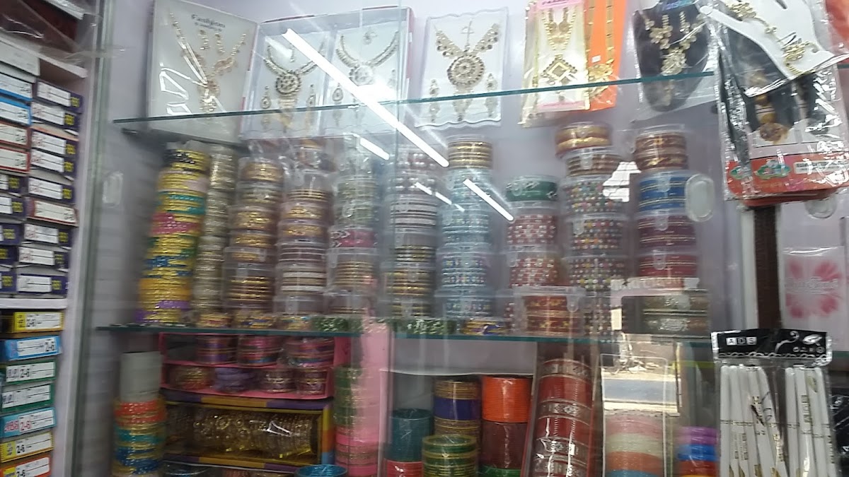 Vaibhav Lakshmi Beauty Collection And General Store