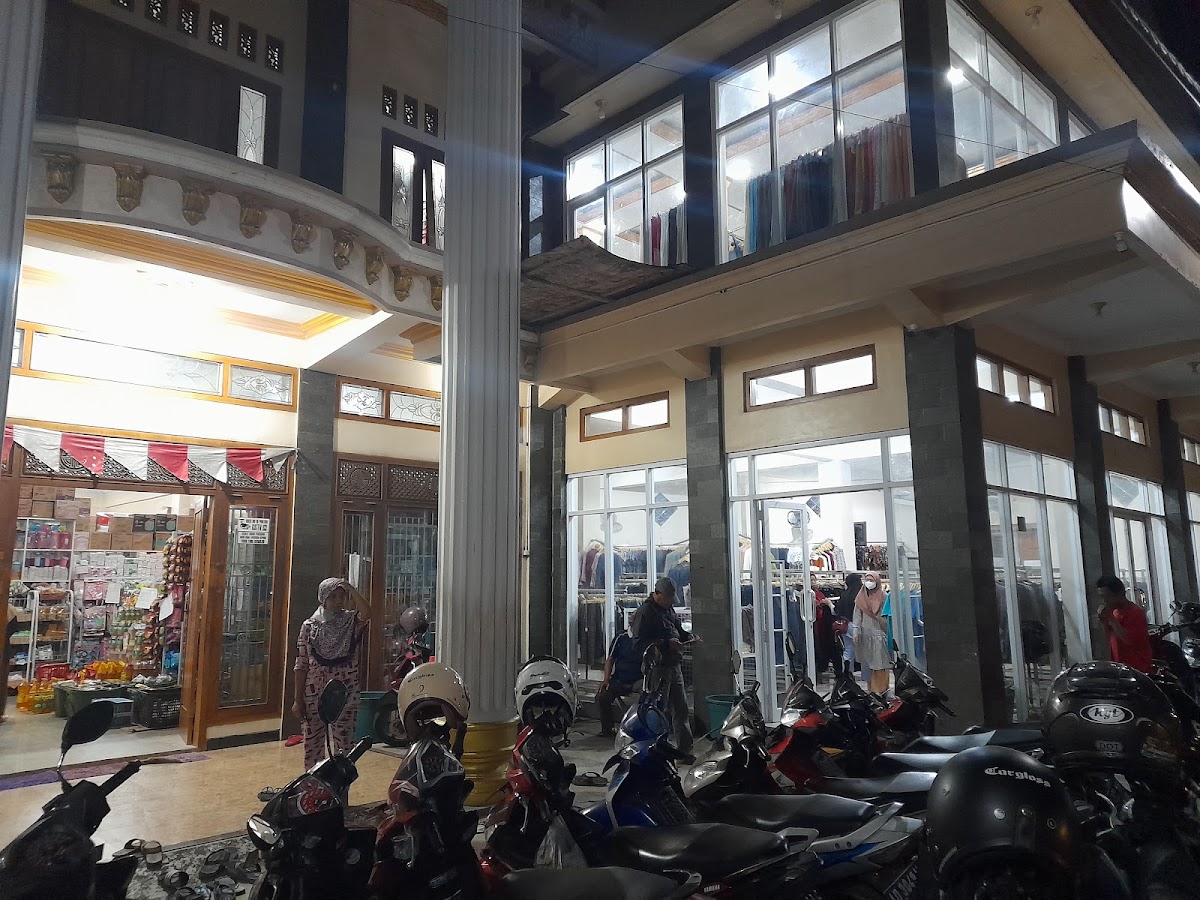 Kosmetikklatenmurah