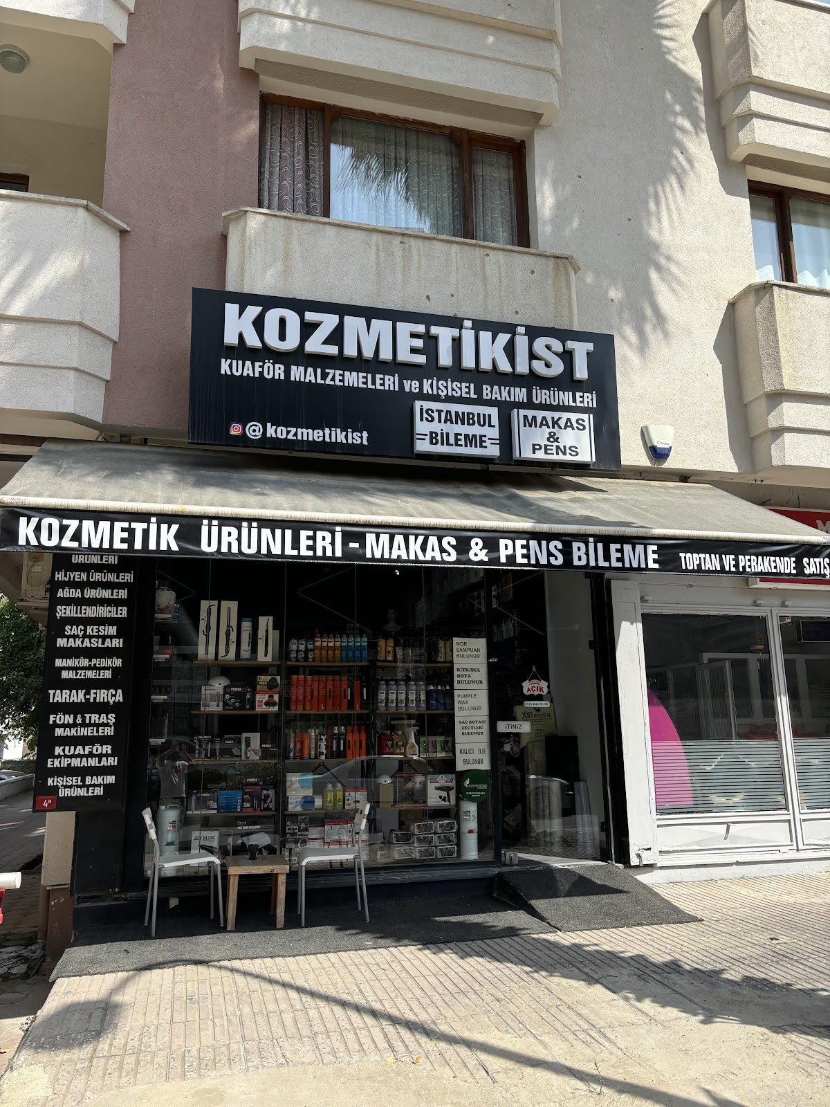 KOZMETIKIST KOZMETIK VE KUAFOR MALZMELERI - SAC MAKASI & MANIKUR PENSI BILEME