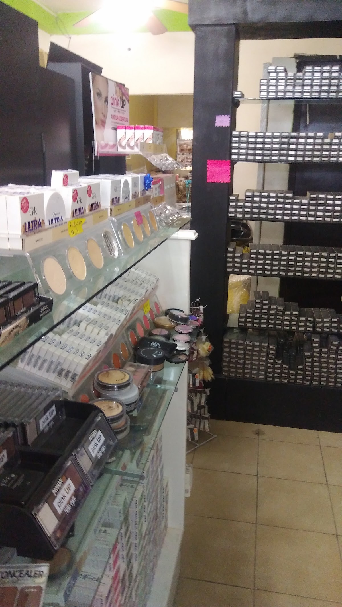 Distribuidora de Productos de Belleza y Unas Sole