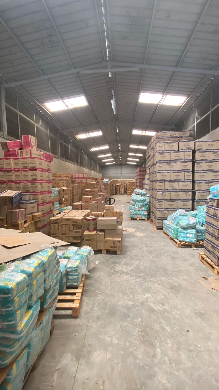 Anshas Cosmetics Warehouse