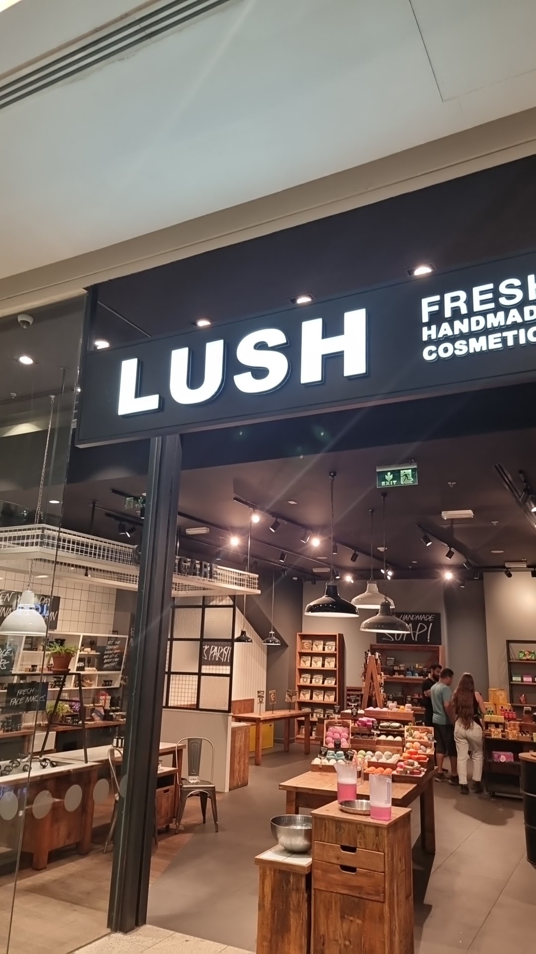 Lush Cosmetics Beirut City Centre