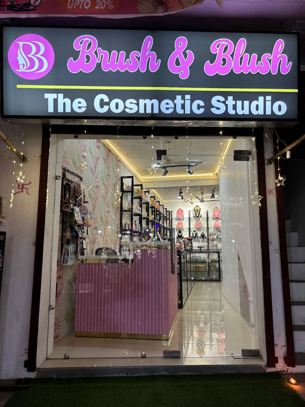 Brush & Blush The Cosmetic Studio