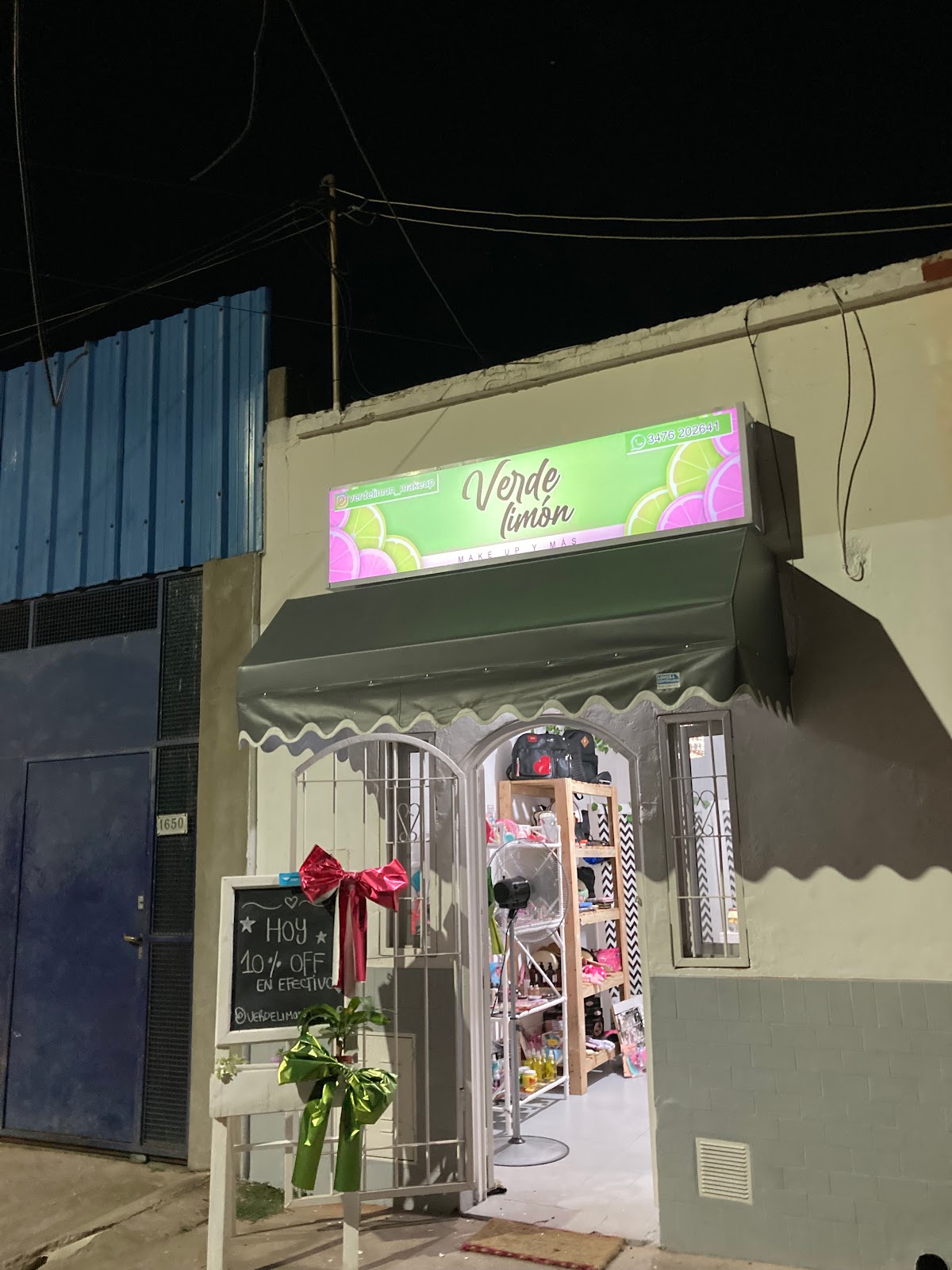Verde Limon Makeup