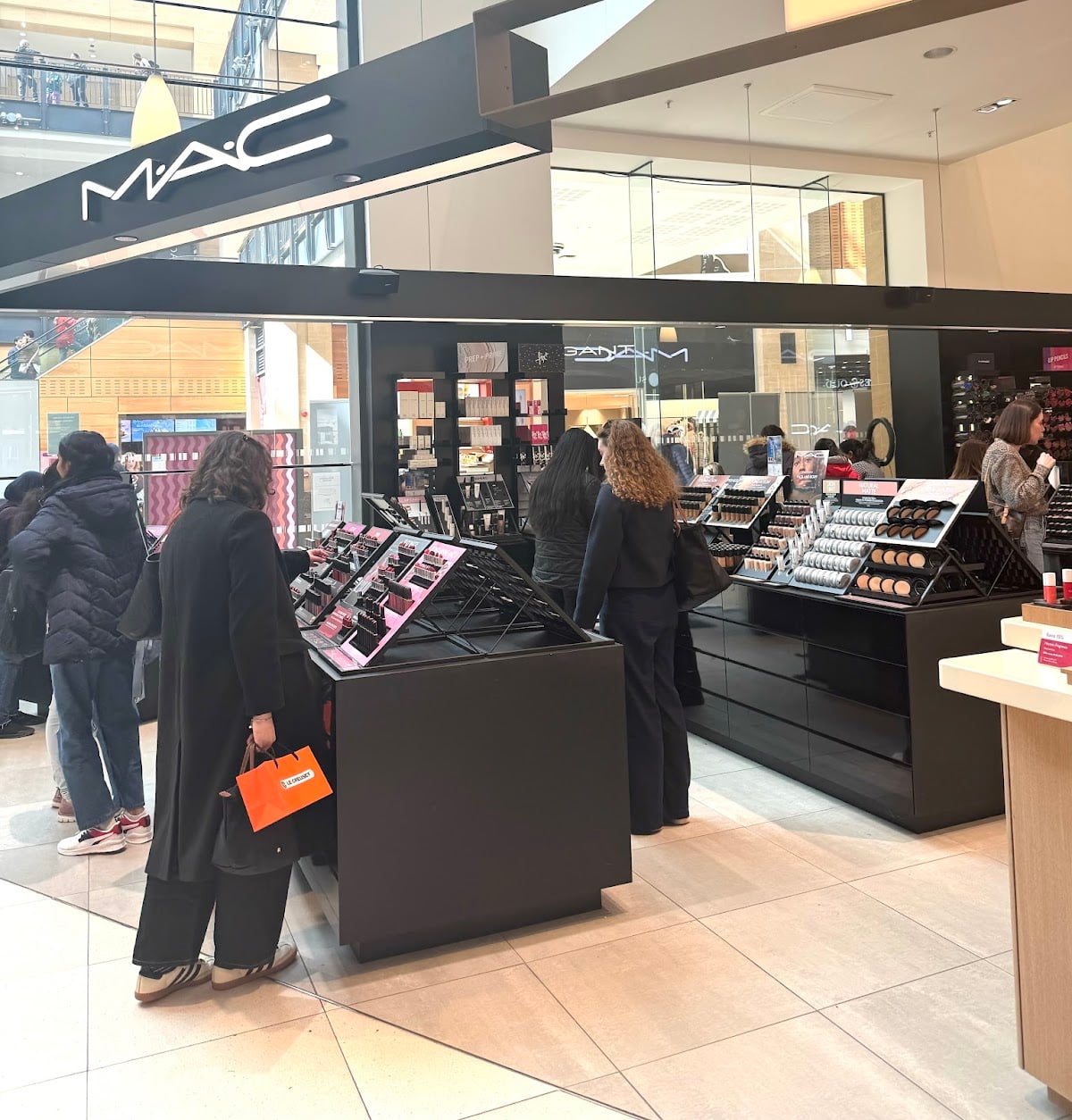 MAC Cosmetics