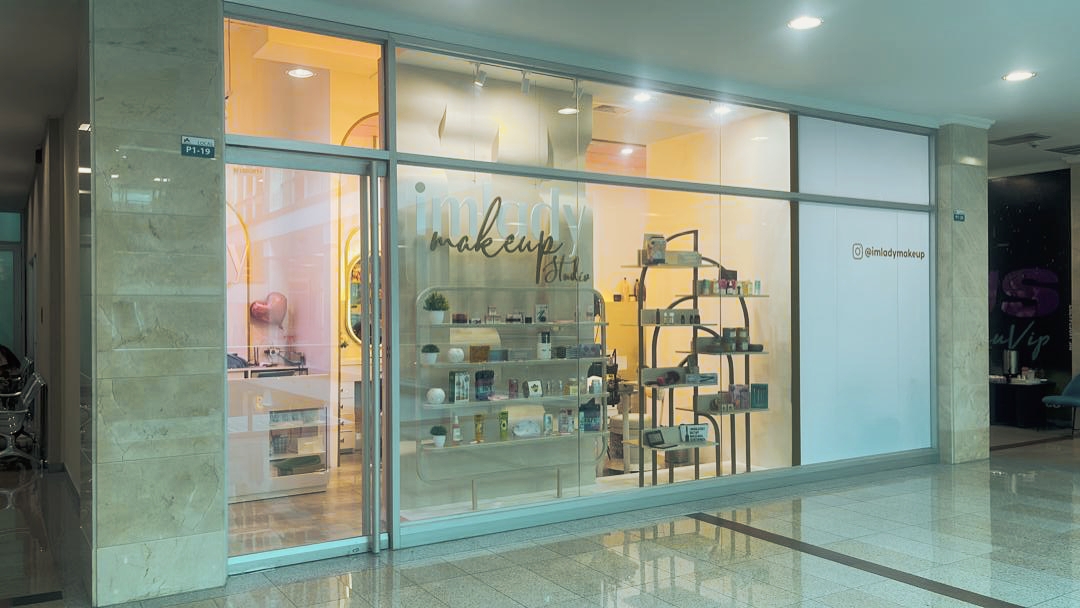 IMLADY MAKEUP STUDIOS
