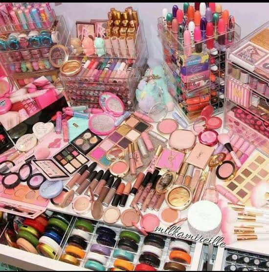 Al Maleka for Cosmetics and Detergents