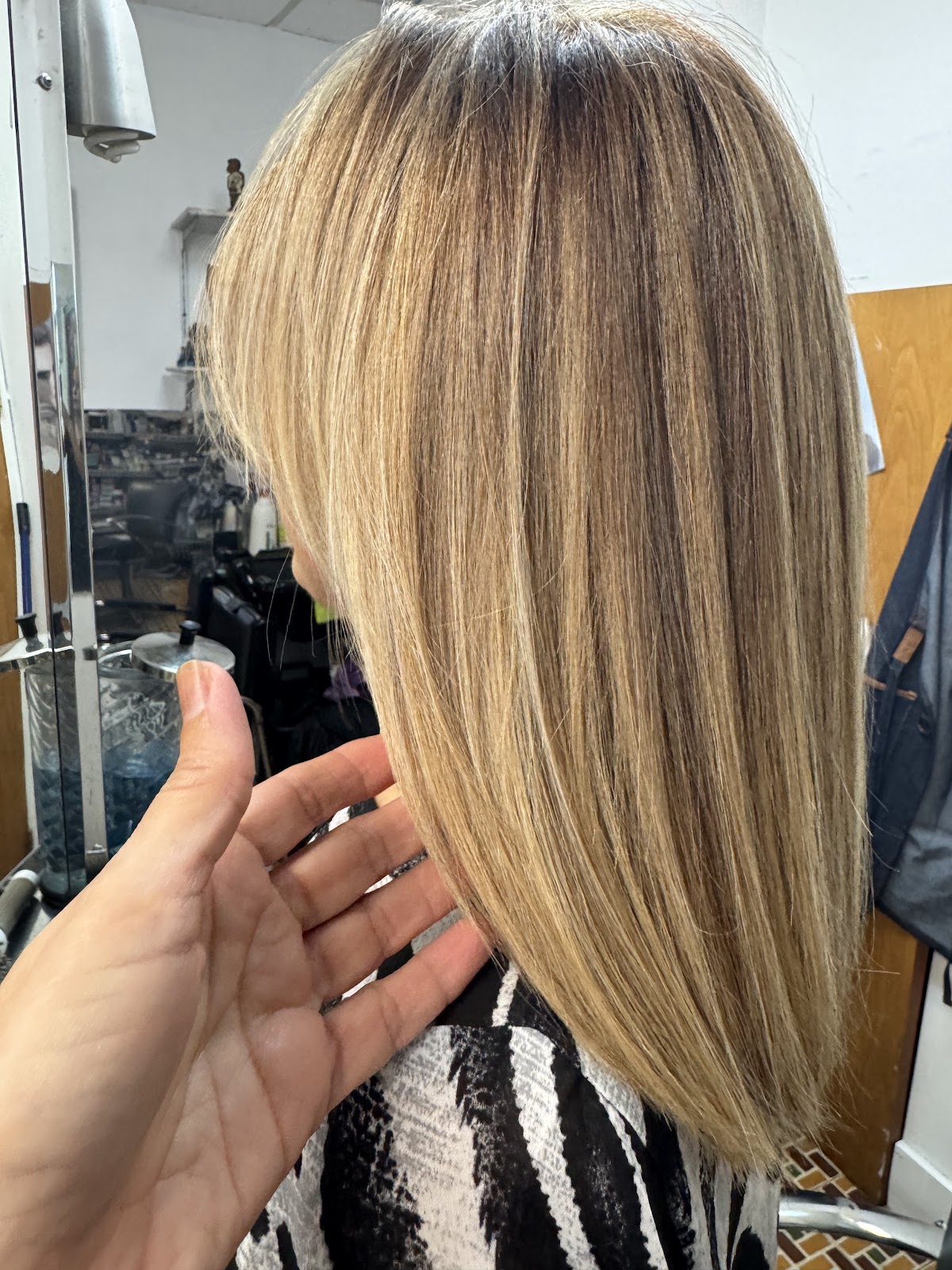 Olga's Beauty Supply & Salon