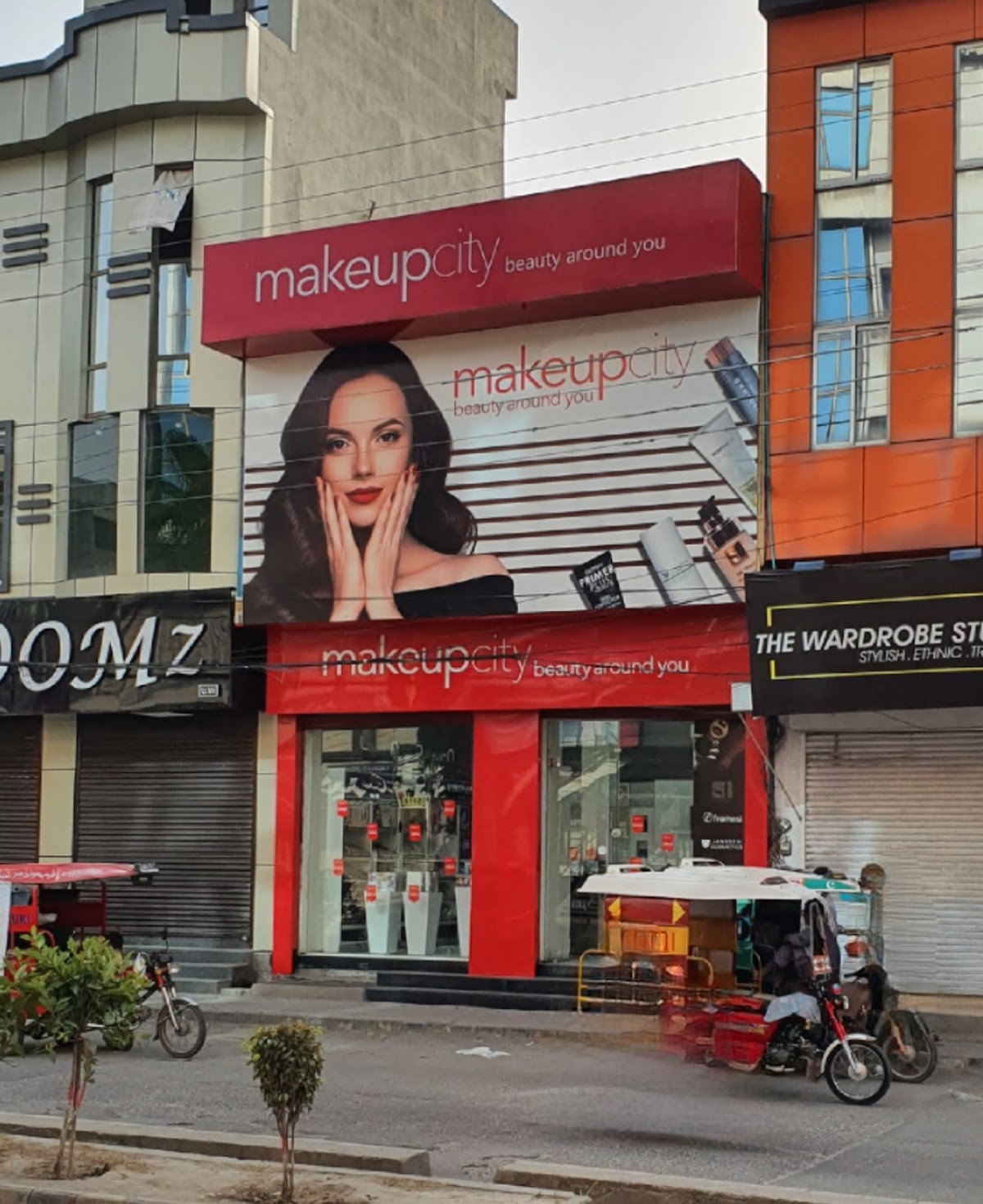 Makeup City