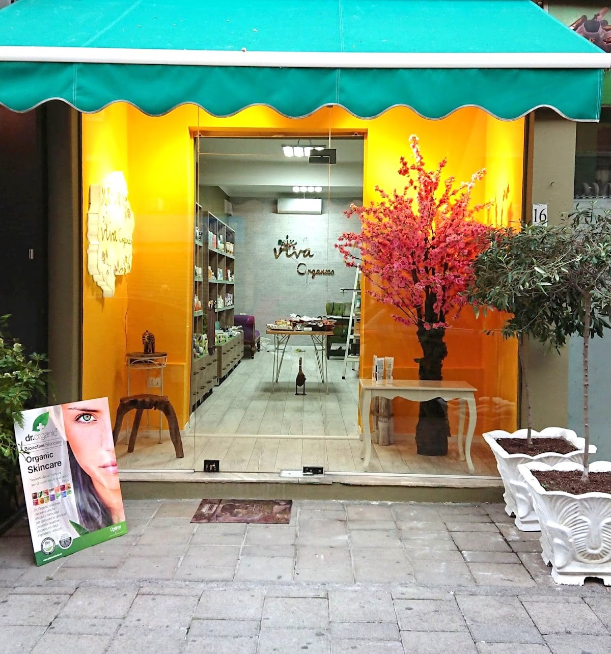 Viva Organics Albania