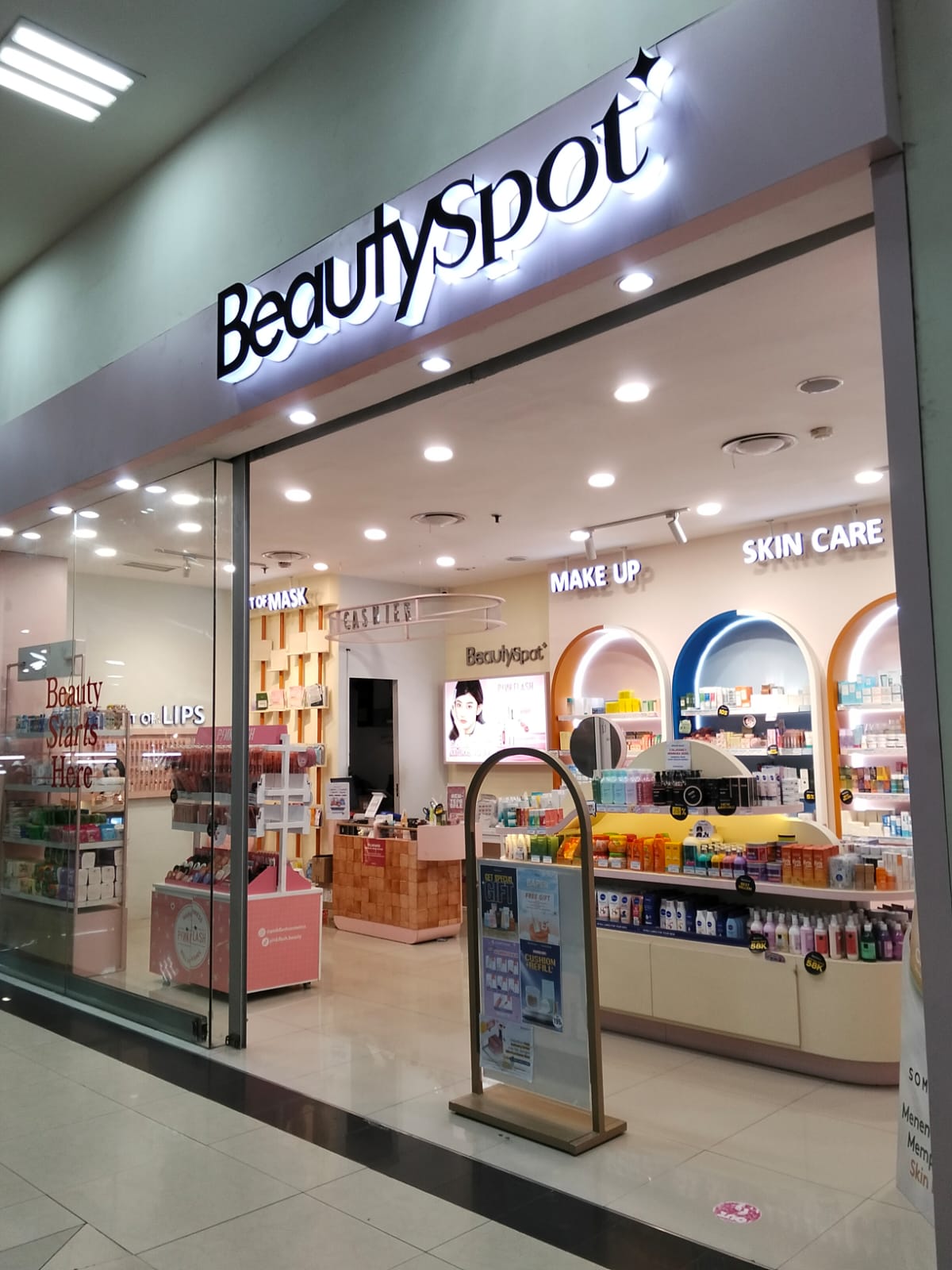 Beautyspot Malang Town Square