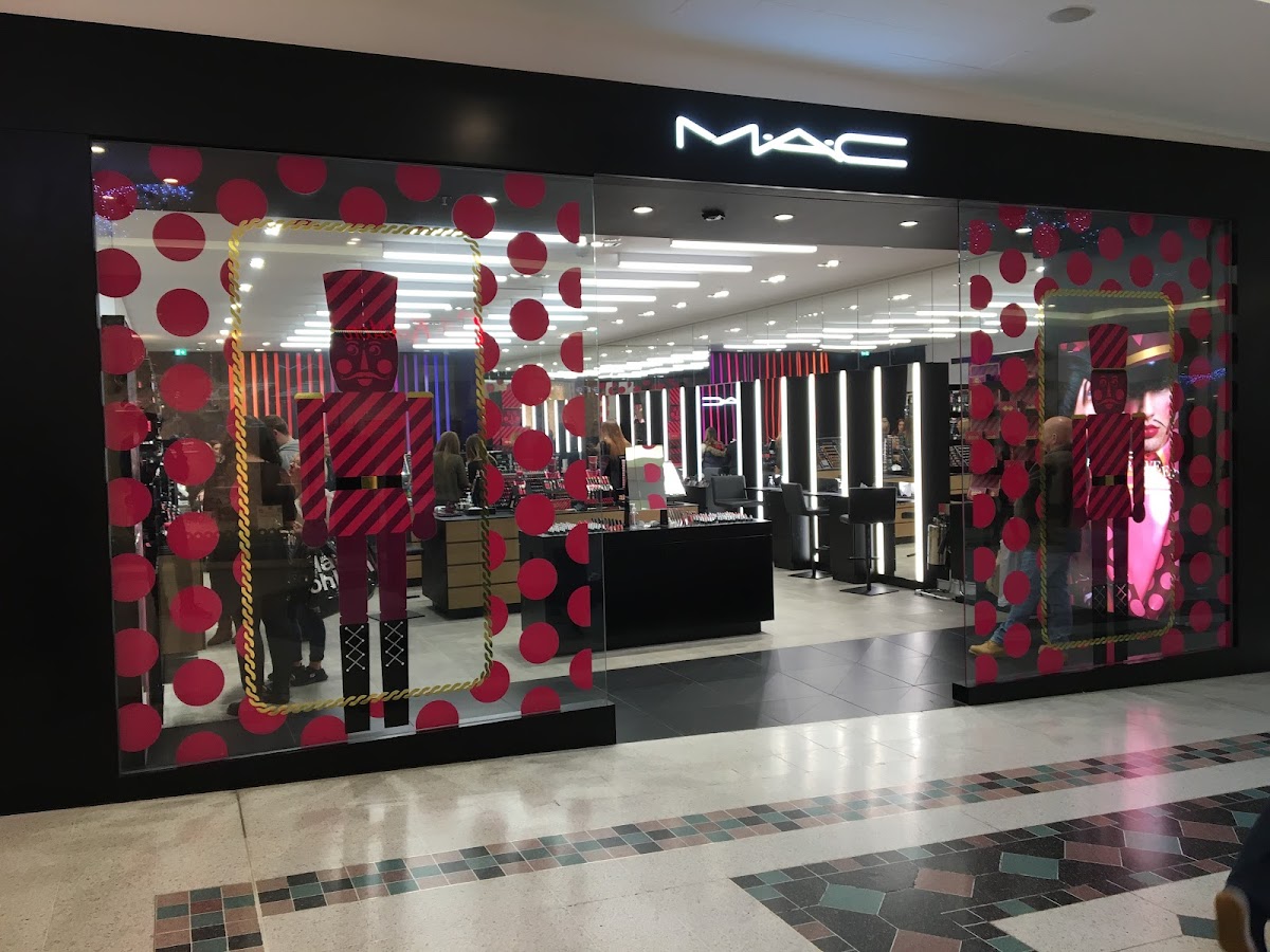 MAC Cosmetics