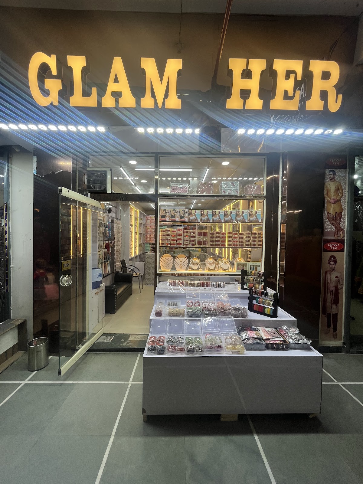 Glam Her cosmetics and bangles shop